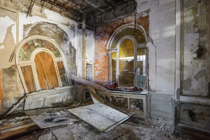 More Photos Of 1312 E Broad St, Columbus Apartments For Sale