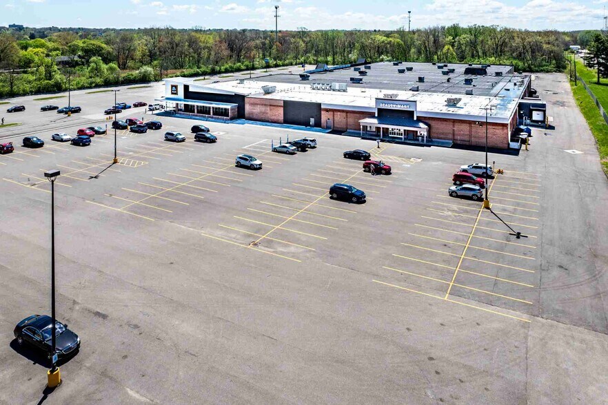 More Photos Of W Market St, Akron Land For Lease