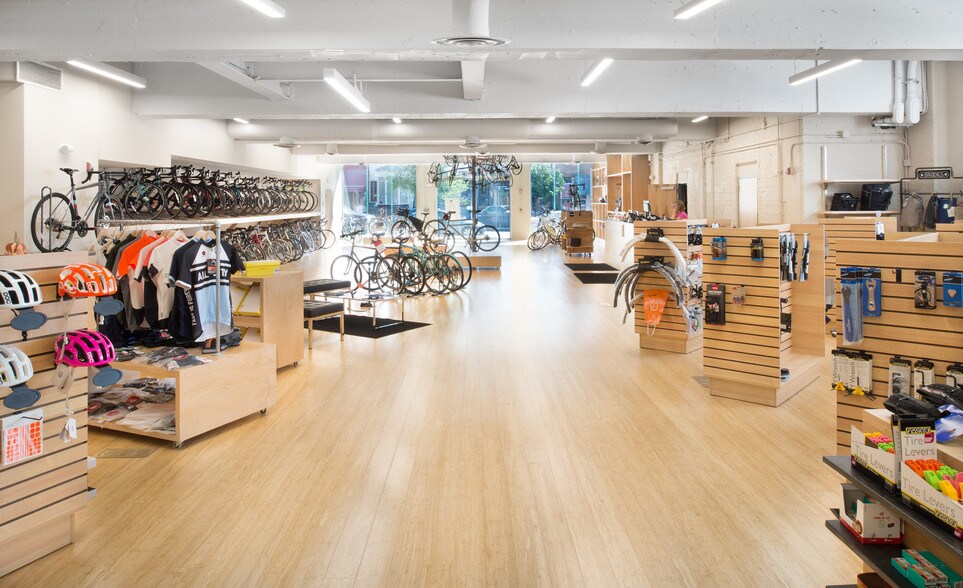 More Photos Of 2424 18th St NW, Washington Office For Lease