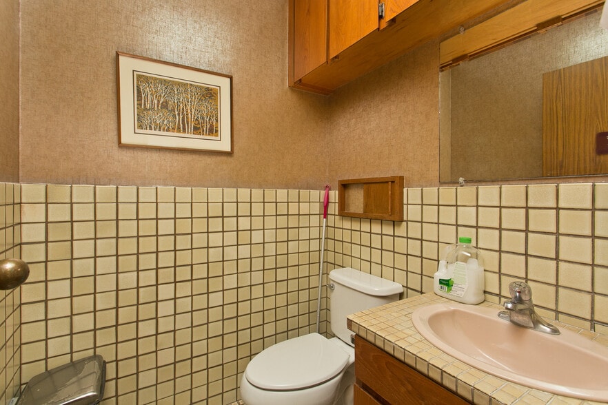 More Photos Of 321 N Kuakini St, Honolulu Medical For Sale