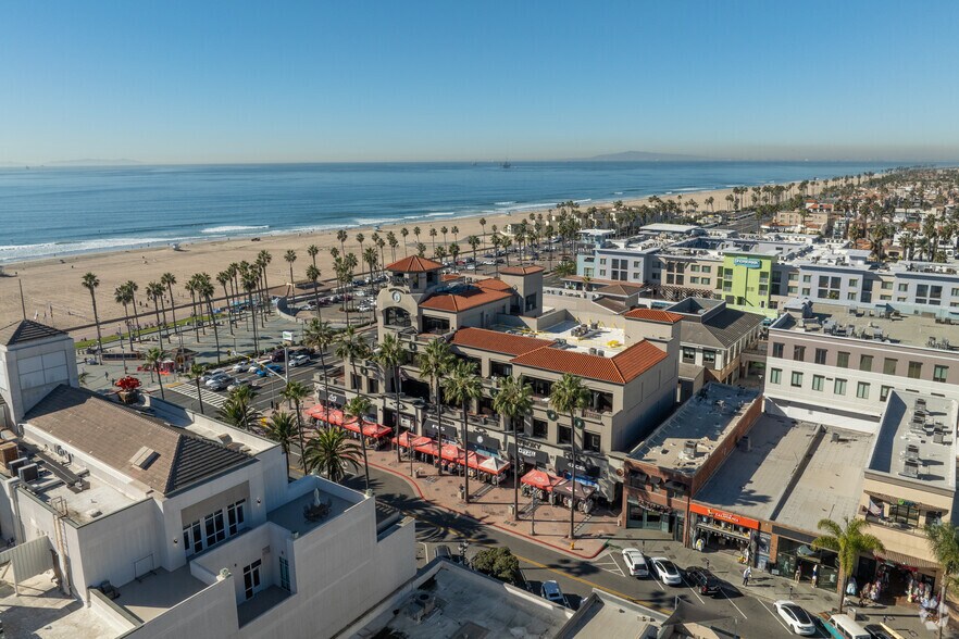 More Photos Of 101 Main St, Huntington Beach Office For Lease