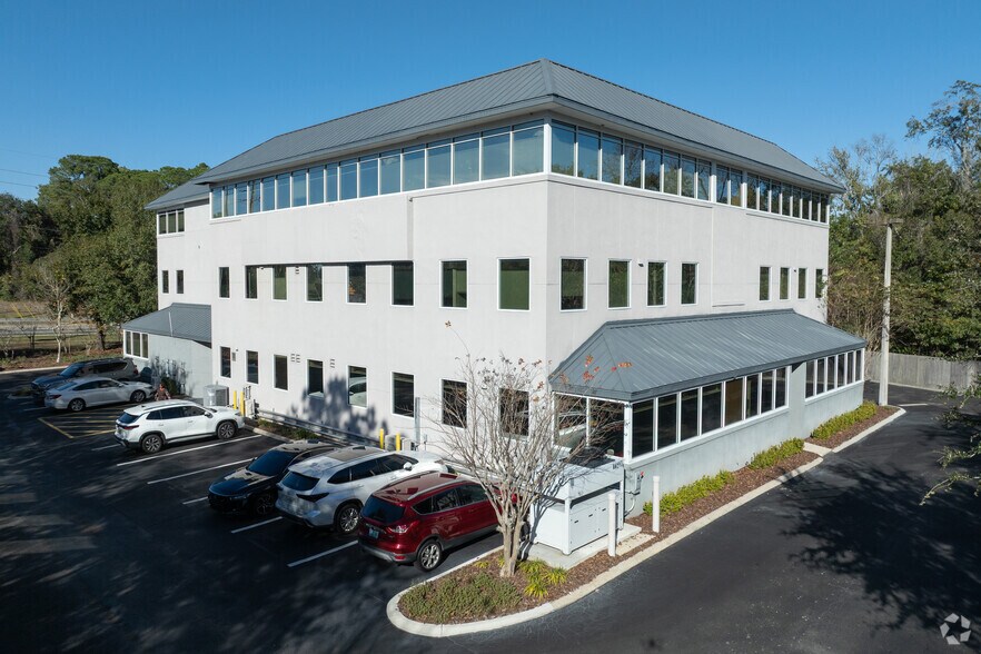 More Photos Of 1201 Monument Rd, Jacksonville Medical For Lease