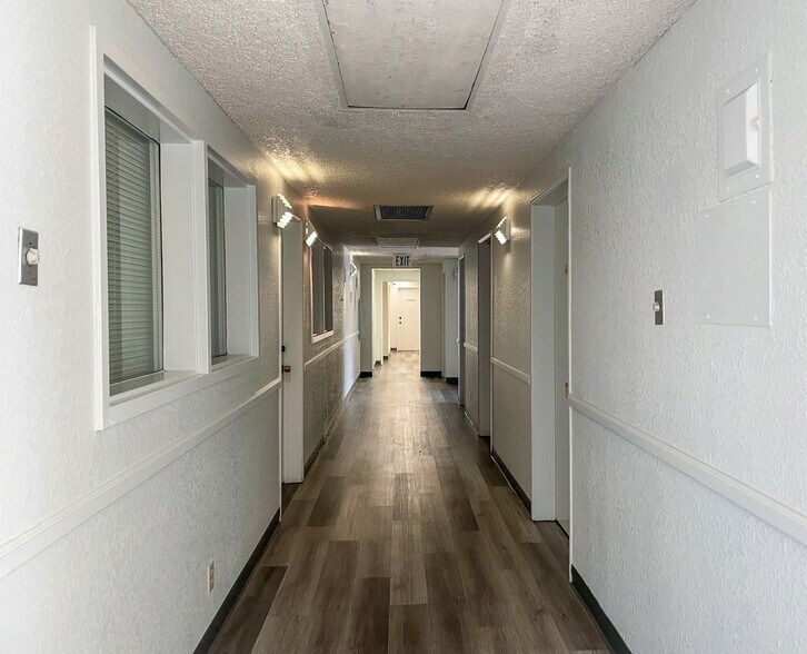 More Photos Of 18062 Irvine Blvd, Tustin Office For Sale