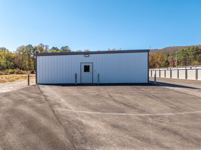 More Photos Of 6422 Central ave, Hot Springs National Park Self Storage For Sale