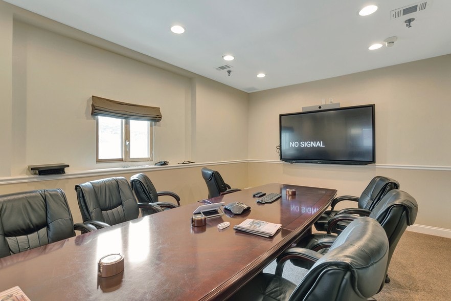 More Photos Of 322 Belleville Tpke, North Arlington Office For Sale