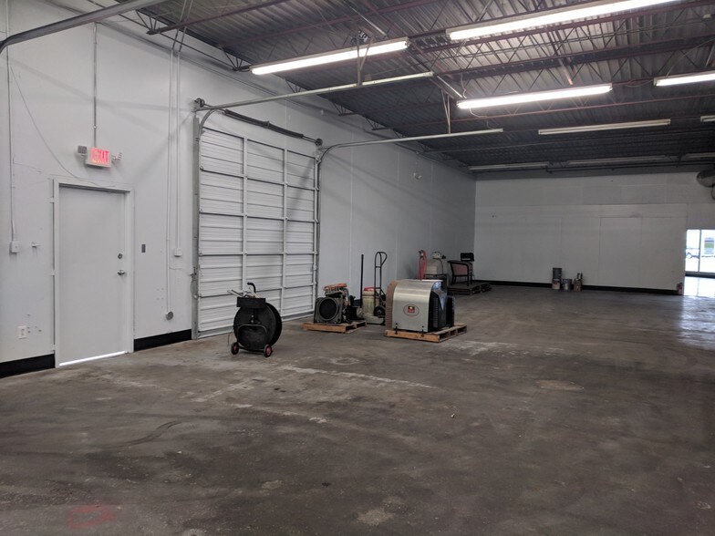 More Photos Of 7504 Boulevard 26, North Richland Hills Health Club For Lease