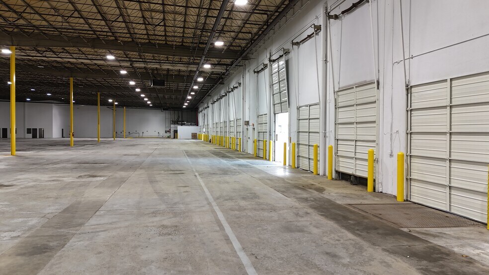 More Photos Of 4700 Stalwart Dr, Fairburn Warehouse For Lease