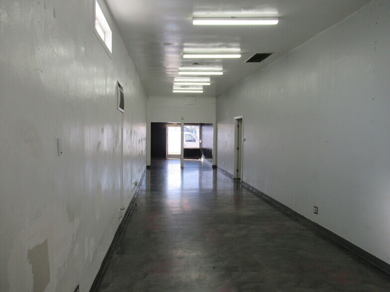 More Photos Of 1212 N Wilmington Ave, Compton Storefront For Lease