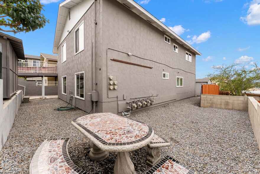 More Photos Of 320 Willie James Jones Ave, San Diego Apartments For Sale