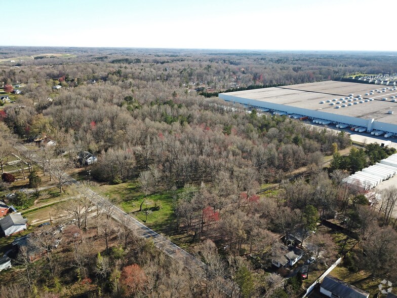 More Photos Of 402-404 Penry Rd, Greensboro Land For Sale