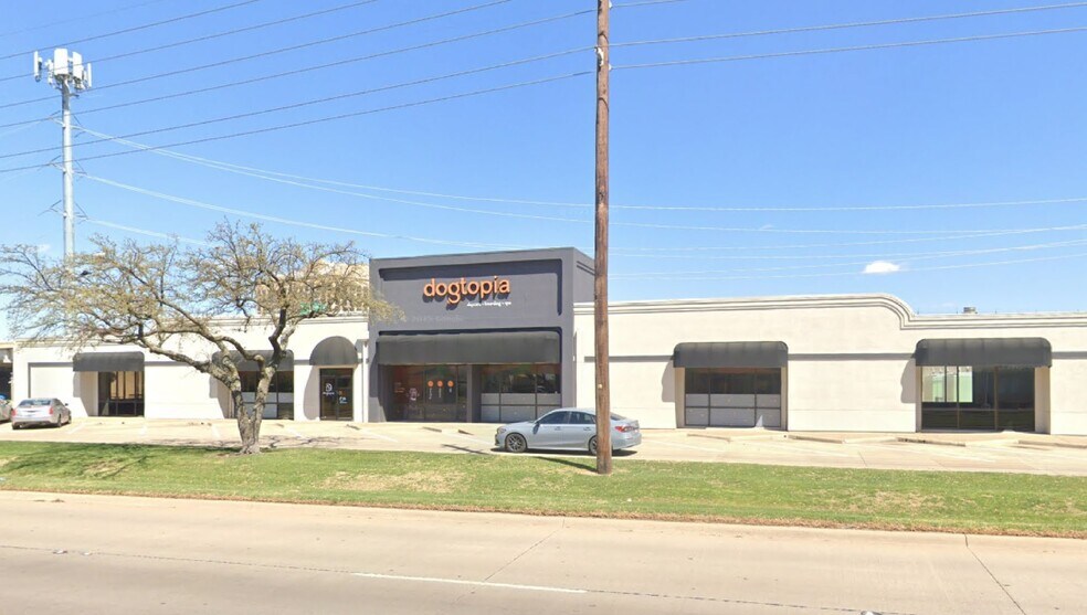 Primary Photo Of 13520 Dallas Pky, Dallas Unknown For Lease