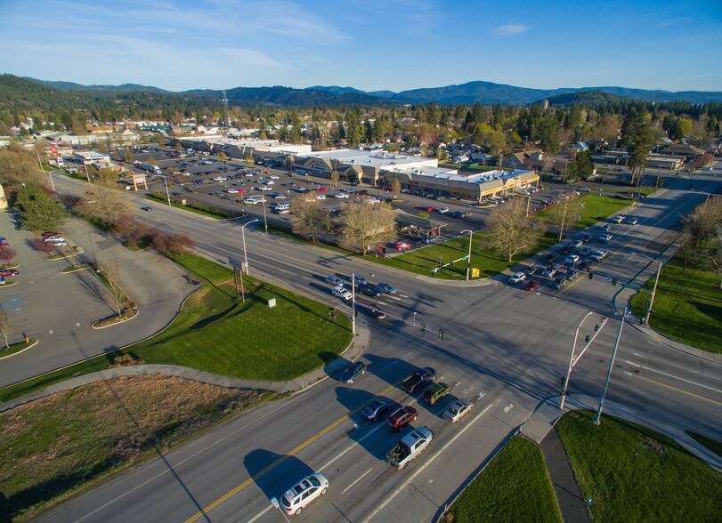 Primary Photo Of 226 W Ironwood Dr, Coeur d'Alene Unknown For Lease