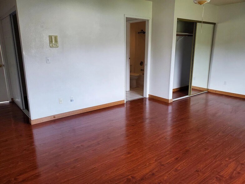 More Photos Of 616 N Citrus Ave, Escondido Specialty For Sale