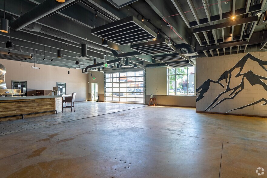 More Photos Of 2403 Champa St, Denver General Retail For Lease