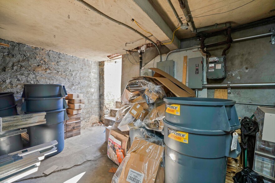 More Photos Of 65-17 Myrtle Ave, Ridgewood Storefront Retail Office For Sale