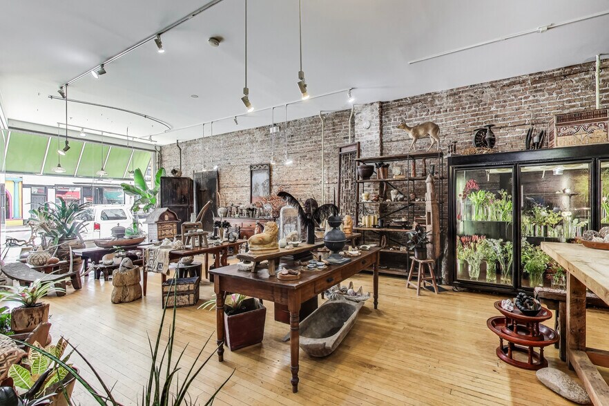 More Photos Of 7405 Madison St, Forest Park Storefront Retail Residential For Lease