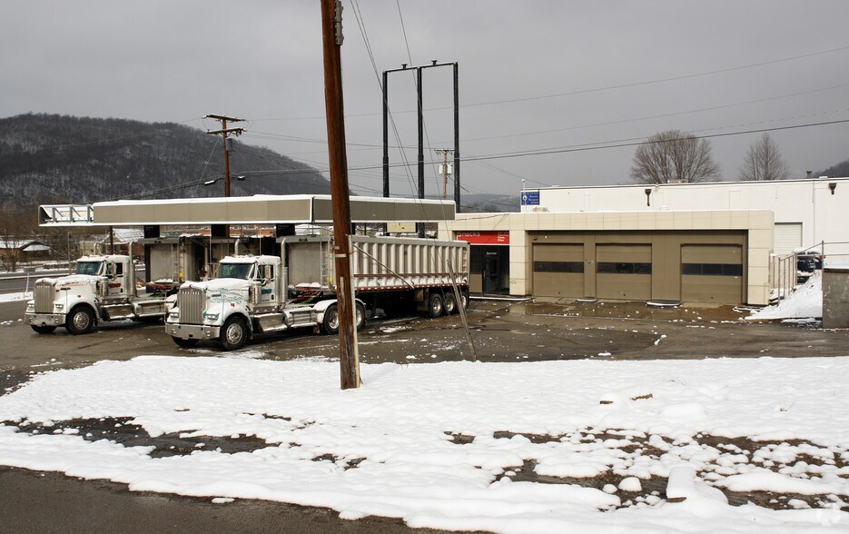 More Photos Of 4920 Kanawha Blvd E, Charleston Auto Repair For Lease