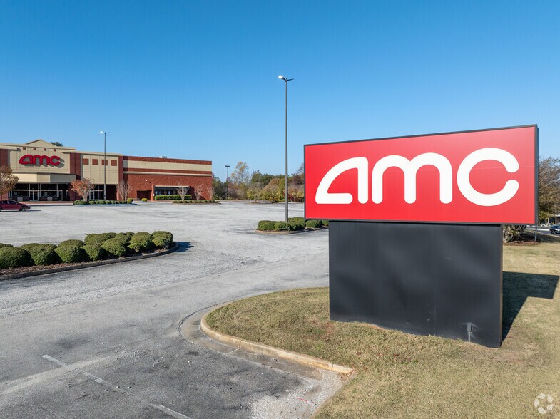 More Photos Of 2111 E University Dr, Auburn Movie Theatre For Sale