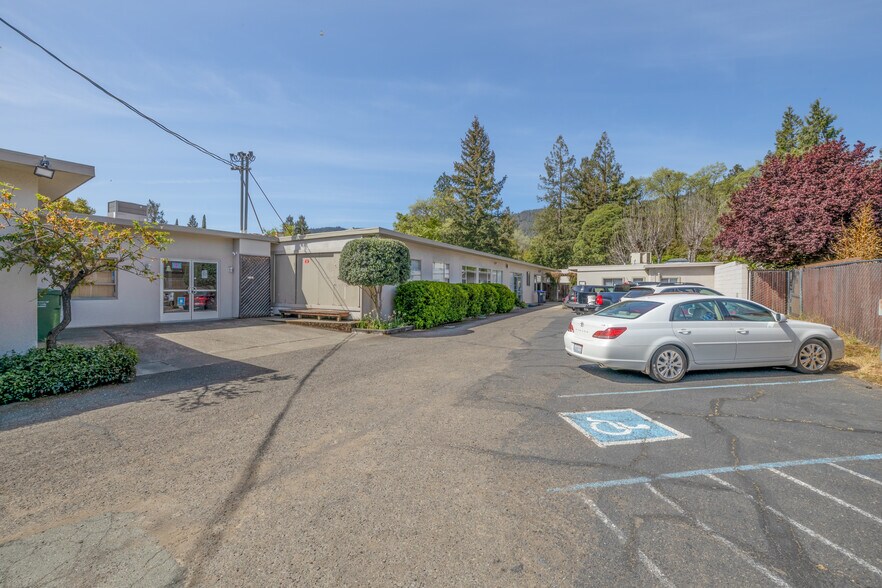More Photos Of 564 S Dora St, Ukiah Medical For Lease