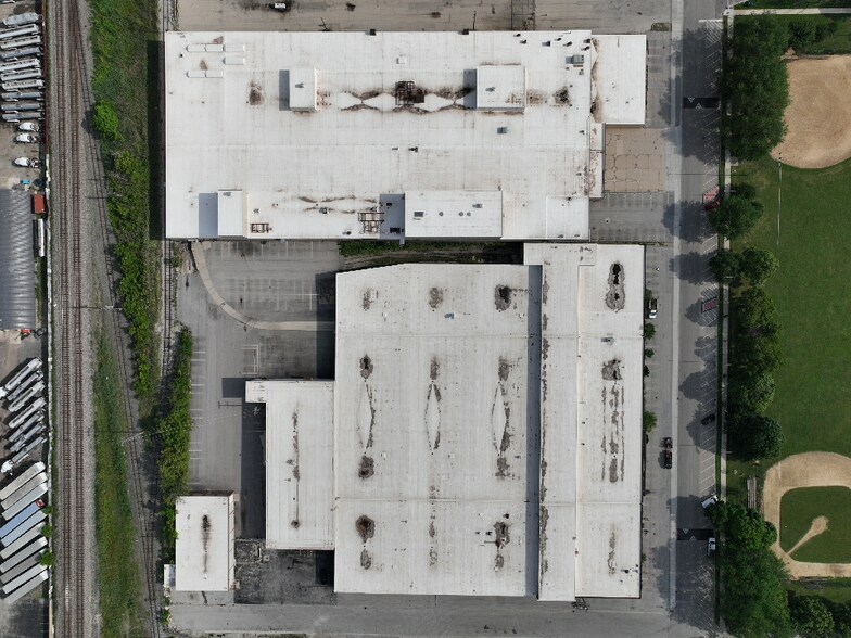 More Photos Of 4800-4850 S Kilbourn Ave, Chicago Warehouse For Lease