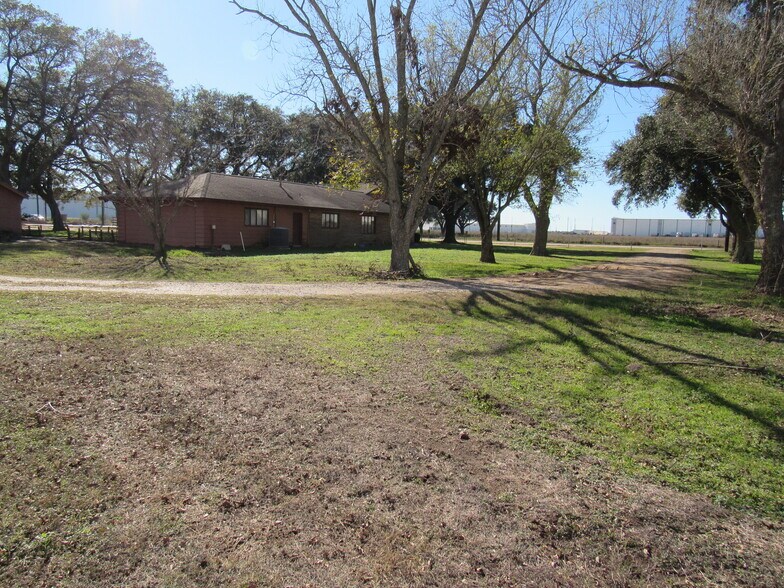 More Photos Of 2123 Woods Rd, Brookshire Land For Sale
