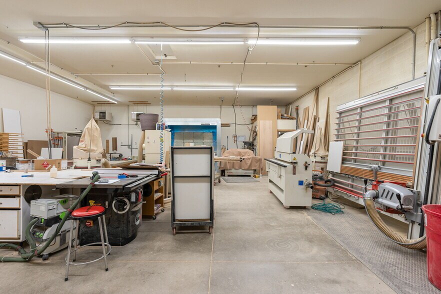 More Photos Of 4219 N Old US Highway 91, Cedar City Warehouse For Sale