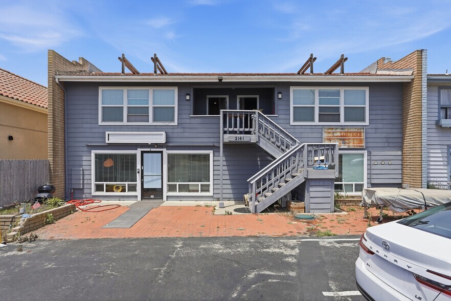 More Photos Of 2141 10th St, Los Osos Drugstore For Sale
