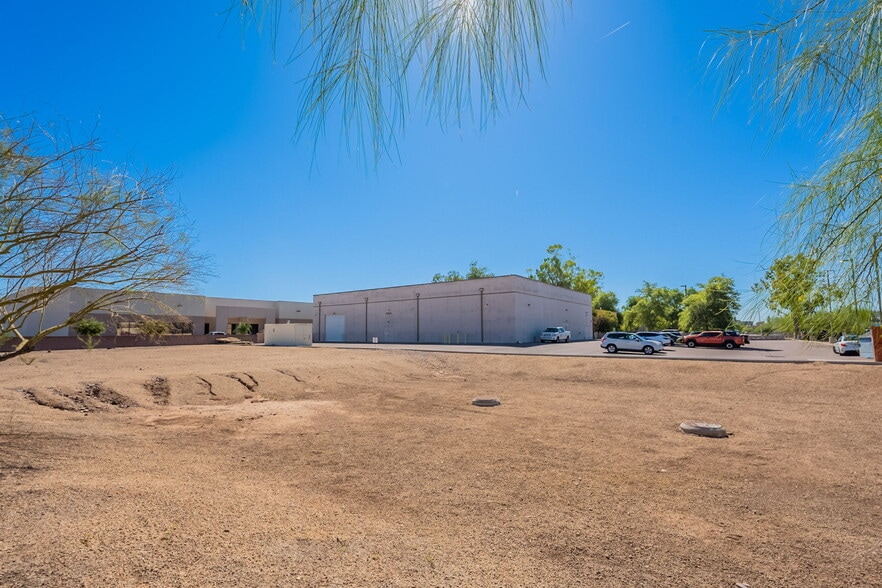 More Photos Of 1414 W 14th St, Tempe Warehouse For Sale