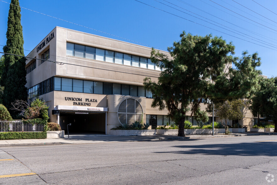 Primary Photo Of 15535 San Fernando Mission Blvd, San Fernando Medical For Lease