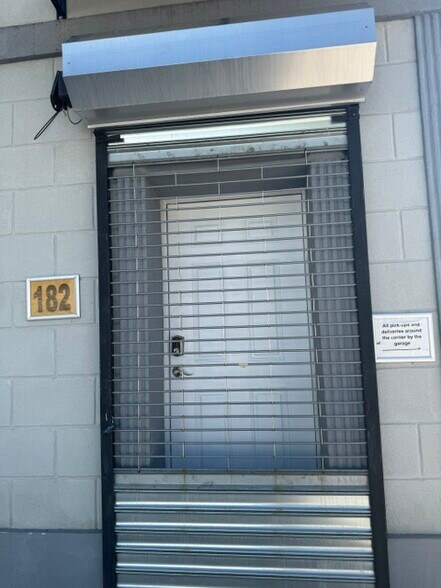 More Photos Of 182 Vermont Ave, Staten Island Light Distribution For Sale