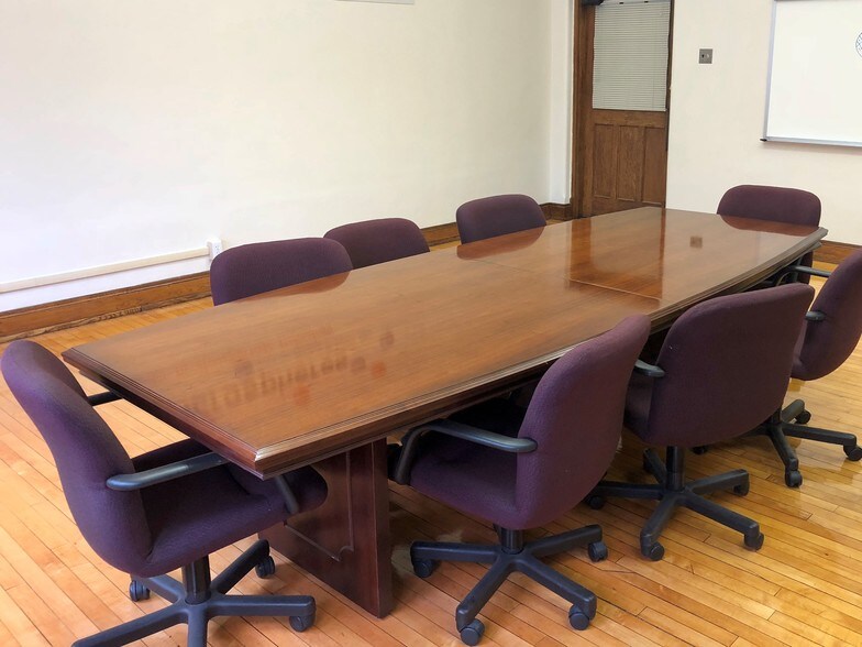 More Photos Of 4101 E 30th St, Indianapolis Office For Lease