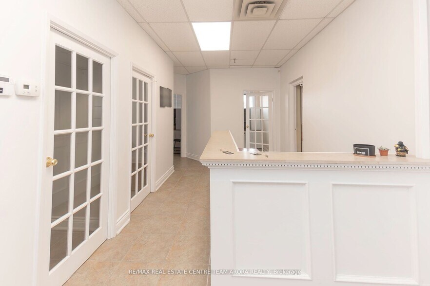 More Photos Of 90 Winges Rd, Vaughan Flex For Sale