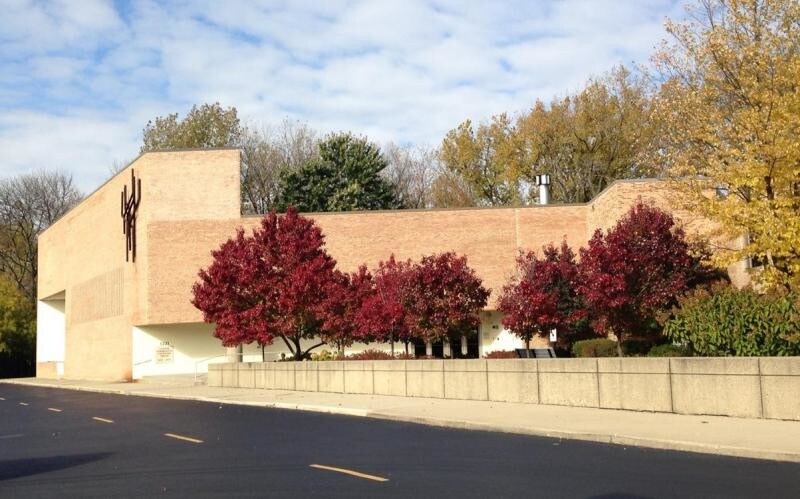 Primary Photo Of 1221 County Line Rd, Highland Park Religious Facility For Sale