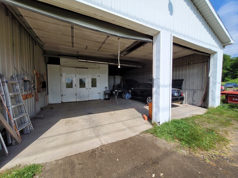7092 N Dort Hwy, Mount Morris, MI 48458 Auto Repair For Sale
