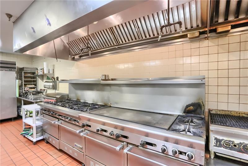 More Photos Of 2305 Wilmington Rd, New Castle Restaurant For Sale