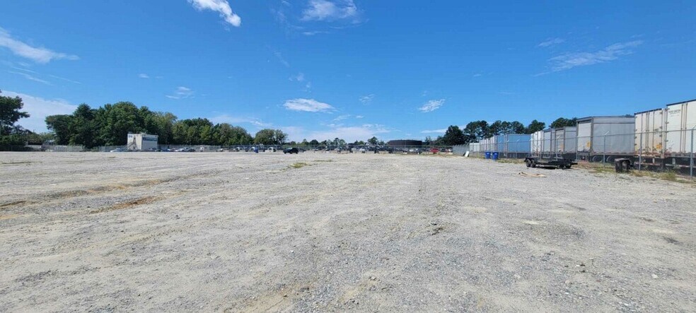 More Photos Of 510 Johnson Rd, Charlotte Land For Lease