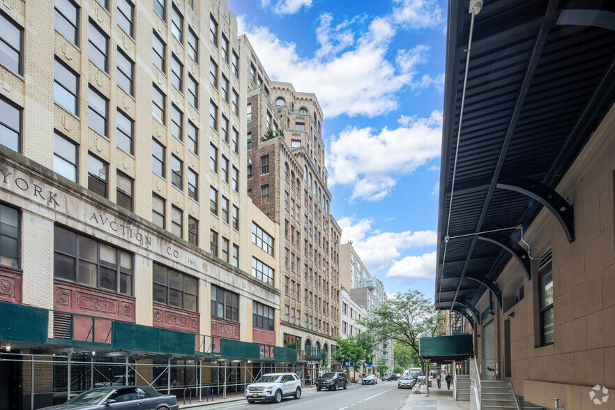 Primary Photo Of 236 W 26th St, New York Apartments For Lease