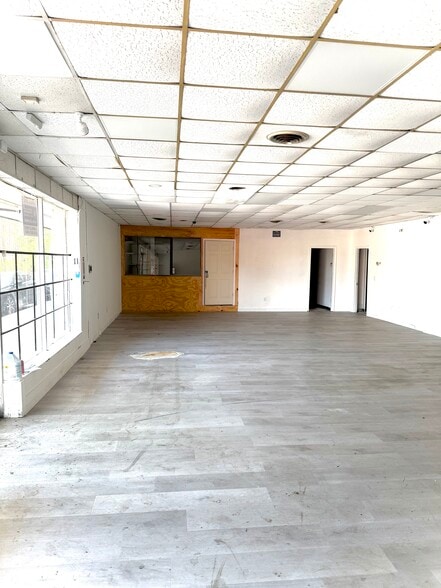More Photos Of 3861 Washington Rd, East Point General Retail For Lease