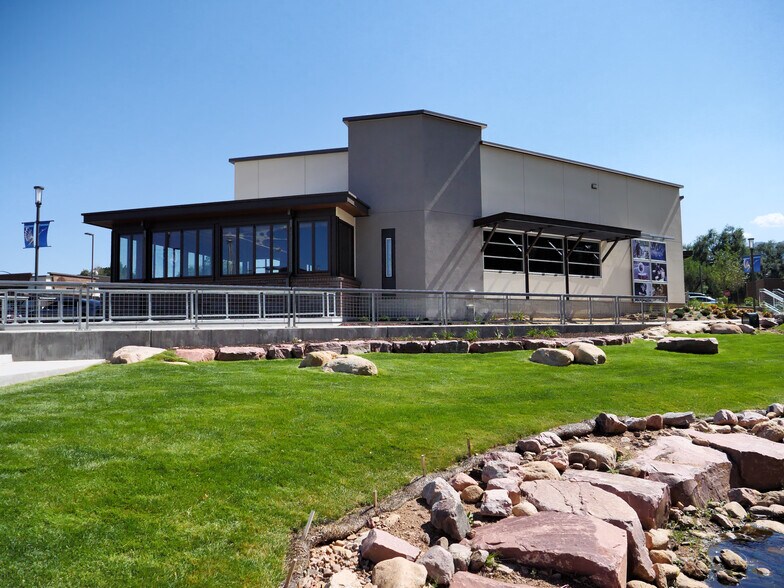 More Photos Of 100 E Cheyenne Rd, Colorado Springs Storefront For Lease