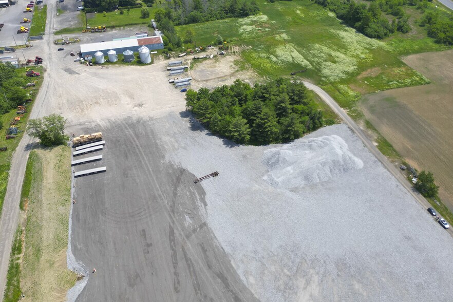 More Photos Of 116 Boul Fortin, Saint-bernard-de-lacolle Land For Lease