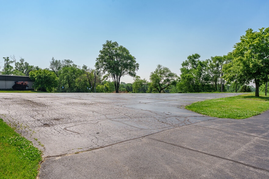 More Photos Of 4312 20th St, Rockford Religious Facility For Sale