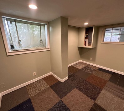 More Photos Of 598 Milwaukee Ave, Burlington Office For Sale