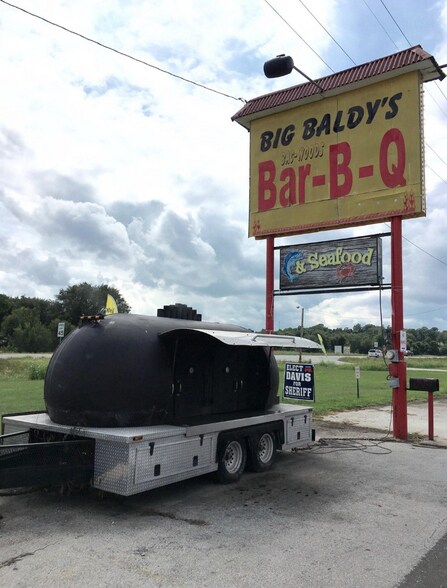 More Photos Of 814 E Highway 60, Monett Restaurant For Sale