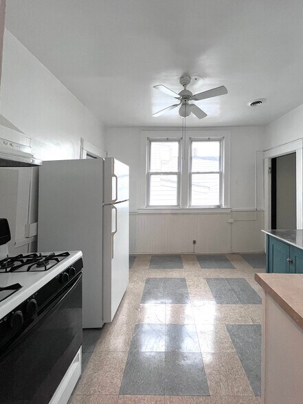 More Photos Of 1947-1949 Coltman Rd, Cleveland Apartments For Sale