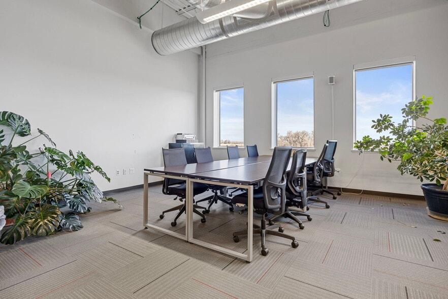 More Photos Of 6333 Dry Creek Pky, Niwot Manufacturing For Lease