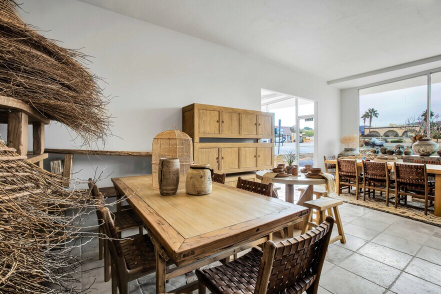 More Photos Of 56334-56336 29 Palms Hwy, Yucca Valley Storefront For Sale