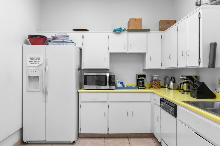 More Photos Of 3510 Black Rd, Santa Maria Warehouse For Sale