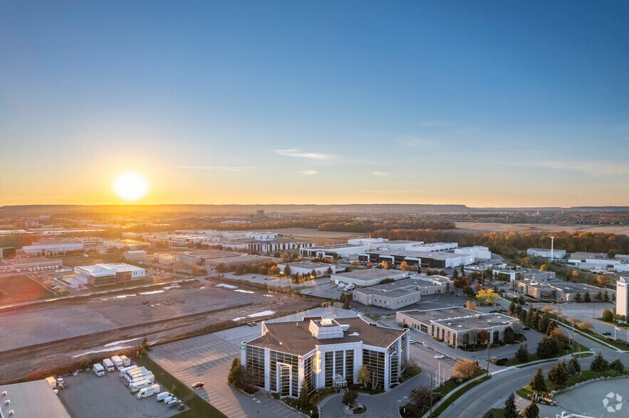 More Photos Of 5515 N Service Rd, Burlington Office For Lease