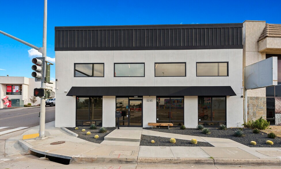 More Photos Of 1295 W Morena Blvd, San Diego Office For Lease