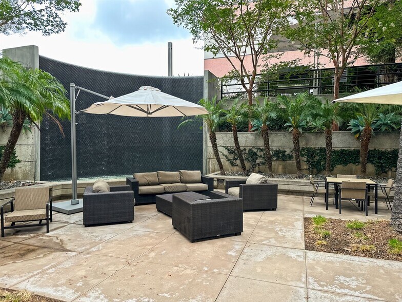 More Photos Of 135 S State College Blvd, Brea Office For Lease